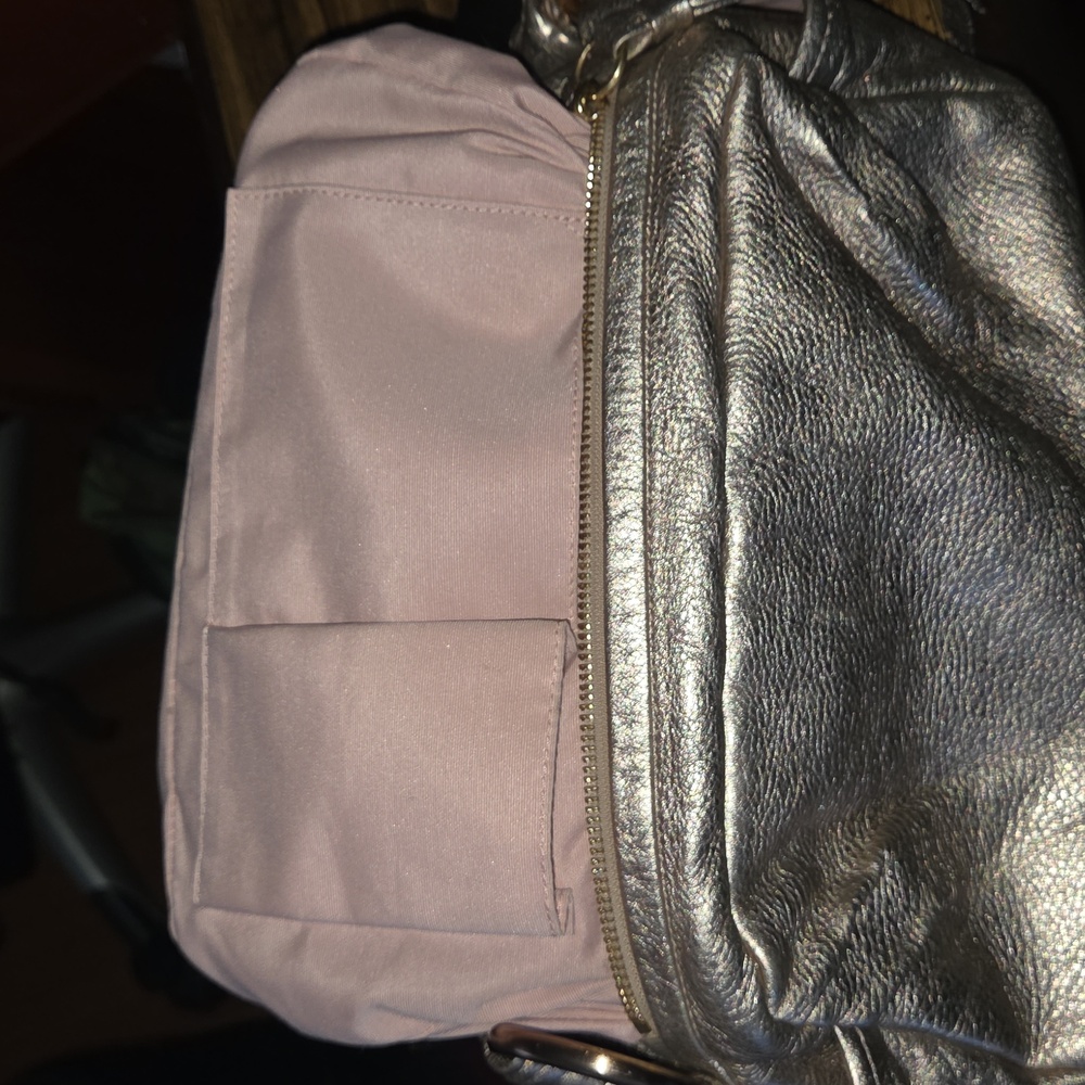 Coach Parker 2008 13465 Shoulderbag Rosegold Metallic Leather $399 Retail GUC - Picture 11 of 16